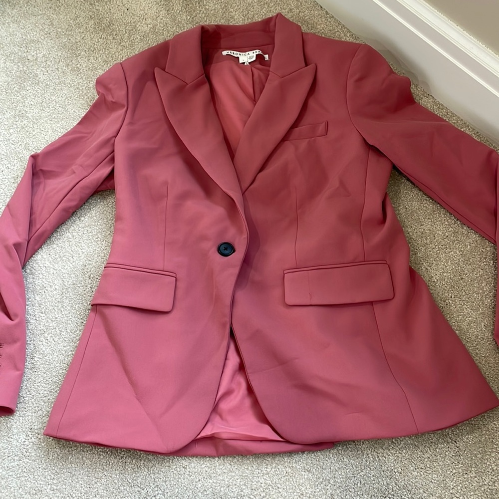 Veronica Beard pink dickey jacket with black buttons